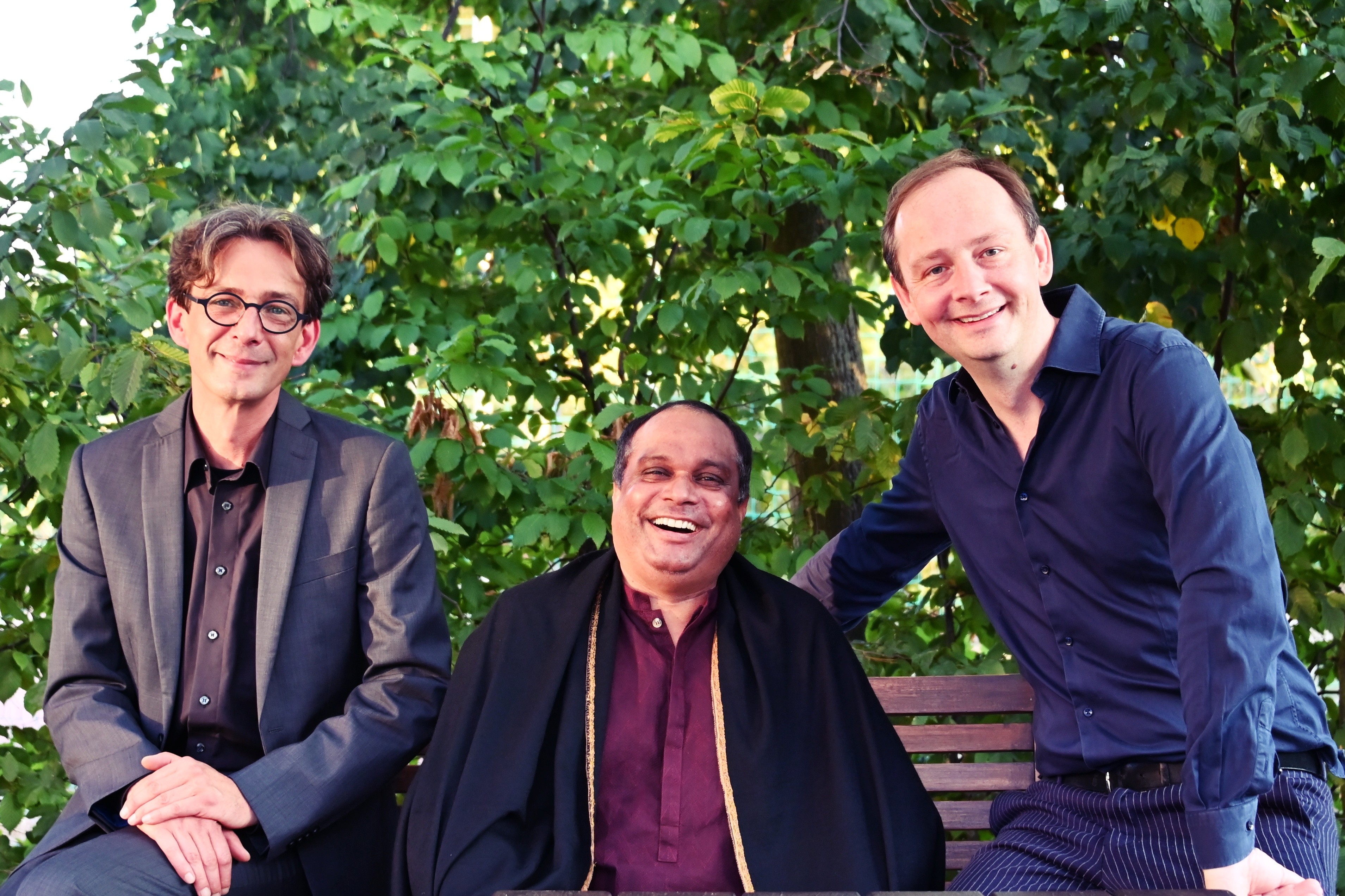 Berlin to Lahore - Ashraf Sharif Khan (sitar), Christoph Reuter (key), Thomas Rüdiger (dr)