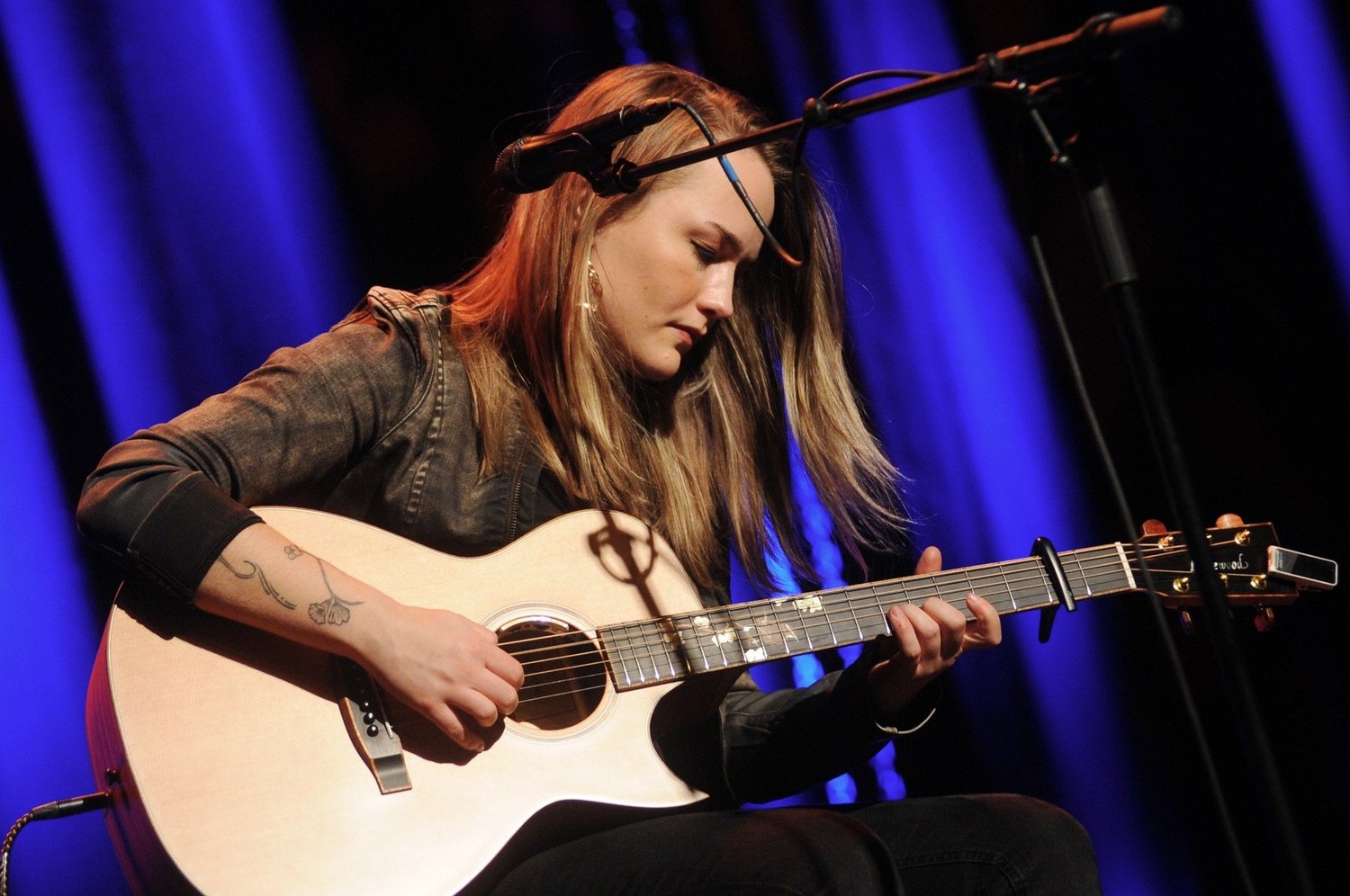 Sophie Chassée – Modern Fingerstyle & Songwriting mit Tiefe